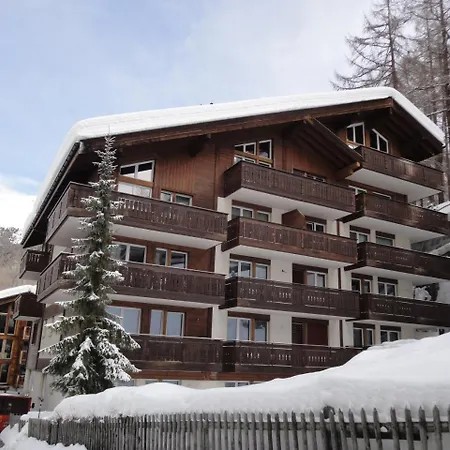 Bolero 4.5 Dachzimmerwohnung Apartment Zermatt