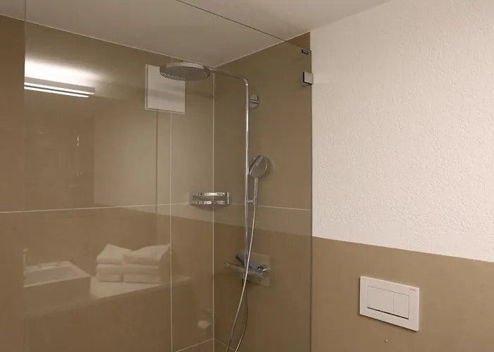 Bolero 4.5 Dachzimmerwohnung Appartement *