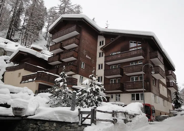 Lägenhet Bolero 4.5 Dachzimmerwohnung *