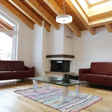 Bolero 4.5 Dachzimmerwohnung * ツェルマット